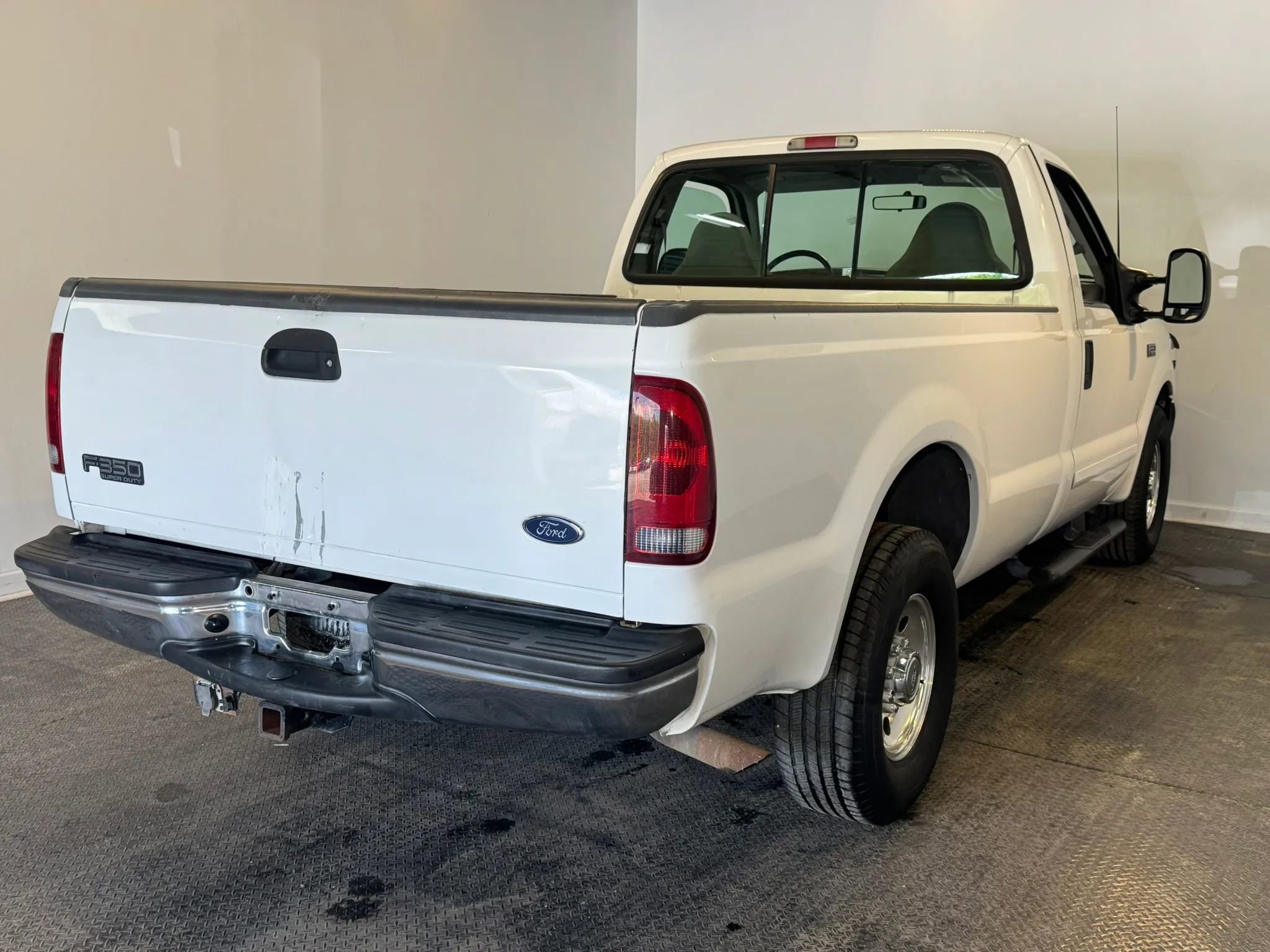 Used 2001 Ford F350 2WD Regular Cab Super Duty image 6