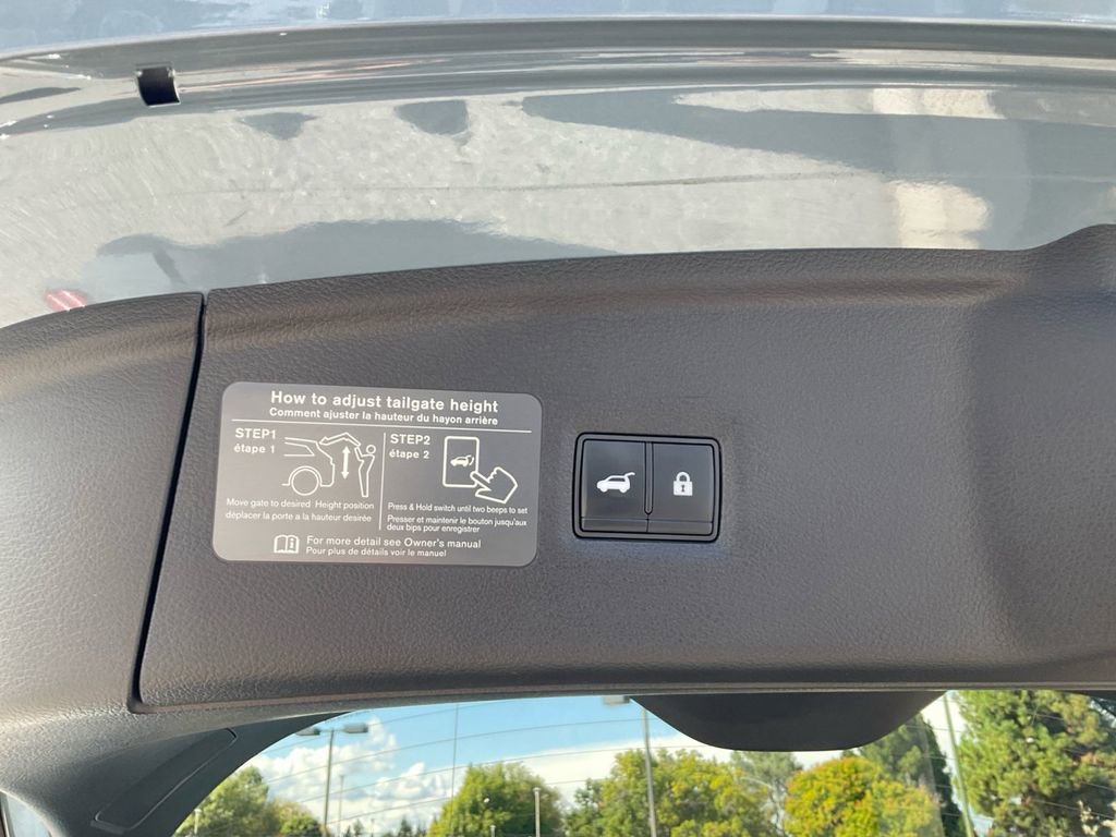 Used 2022 INFINITI QX55 Sensory w/ Lighting Package image 11