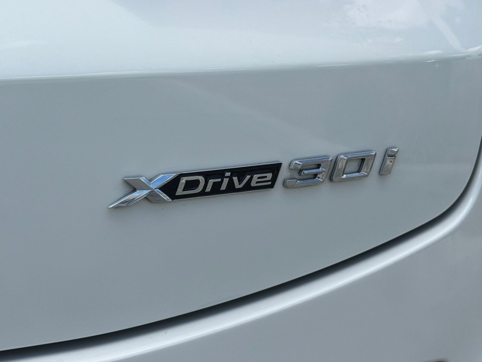 Used 2023 BMW X4 xDrive30i w/ M Sport Package image 14