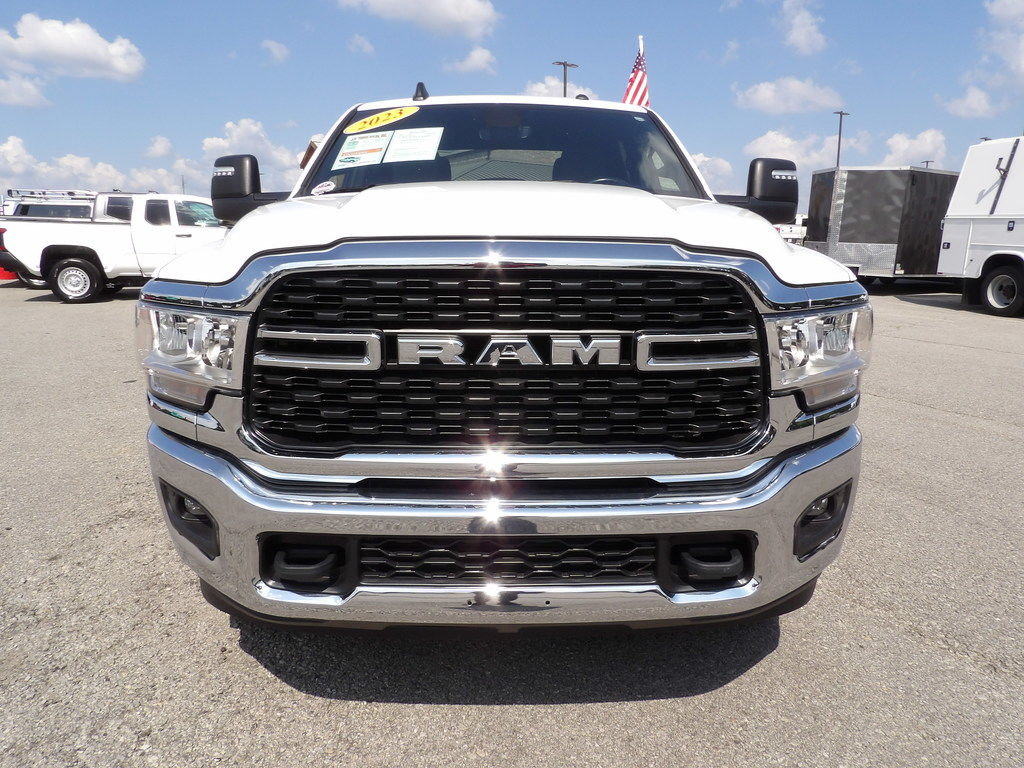 Used 2023 RAM 2500 Big Horn w/ Level 1 Equipment Group AWD/4WD image 12