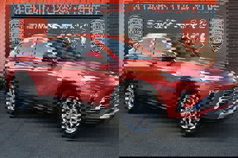 Used 2024 Buick Envista Preferred image 1