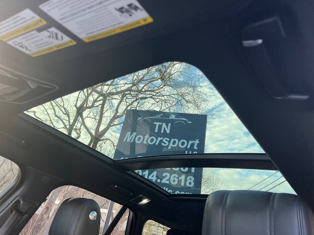 Used 2016 Land Rover Range Rover Supercharged image 46