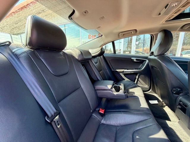 Used 2013 Volvo S60 T5 image 16