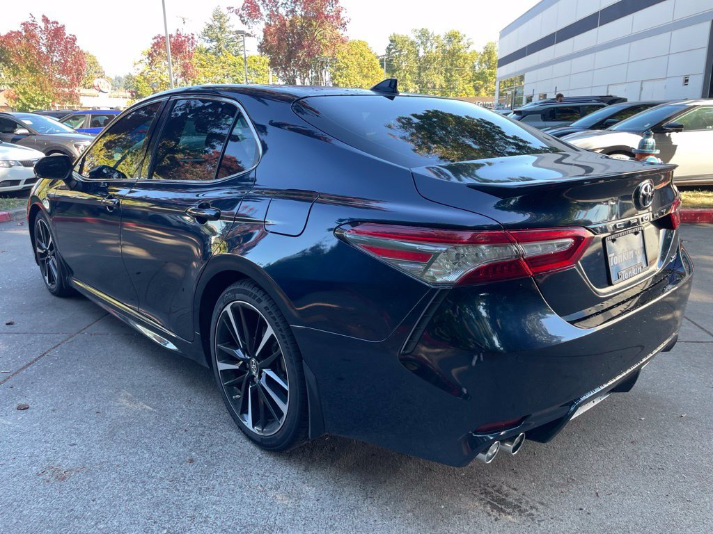 Used 2018 Toyota Camry XSE FWD image 6