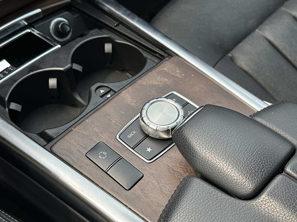 Used 2014 Mercedes-Benz E 350 4MATIC Sedan image 33