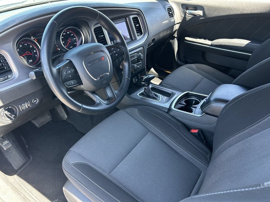 Used 2022 Dodge Charger SXT w/ Driver Convenience Group RWD image 24
