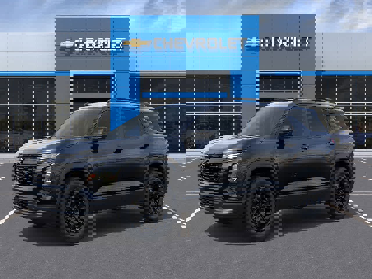 New 2026 Chevrolet Equinox LT image 2