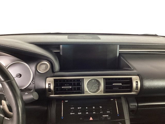 Used 2014 Lexus IS 250 AWD w/ Navigation Package image 18