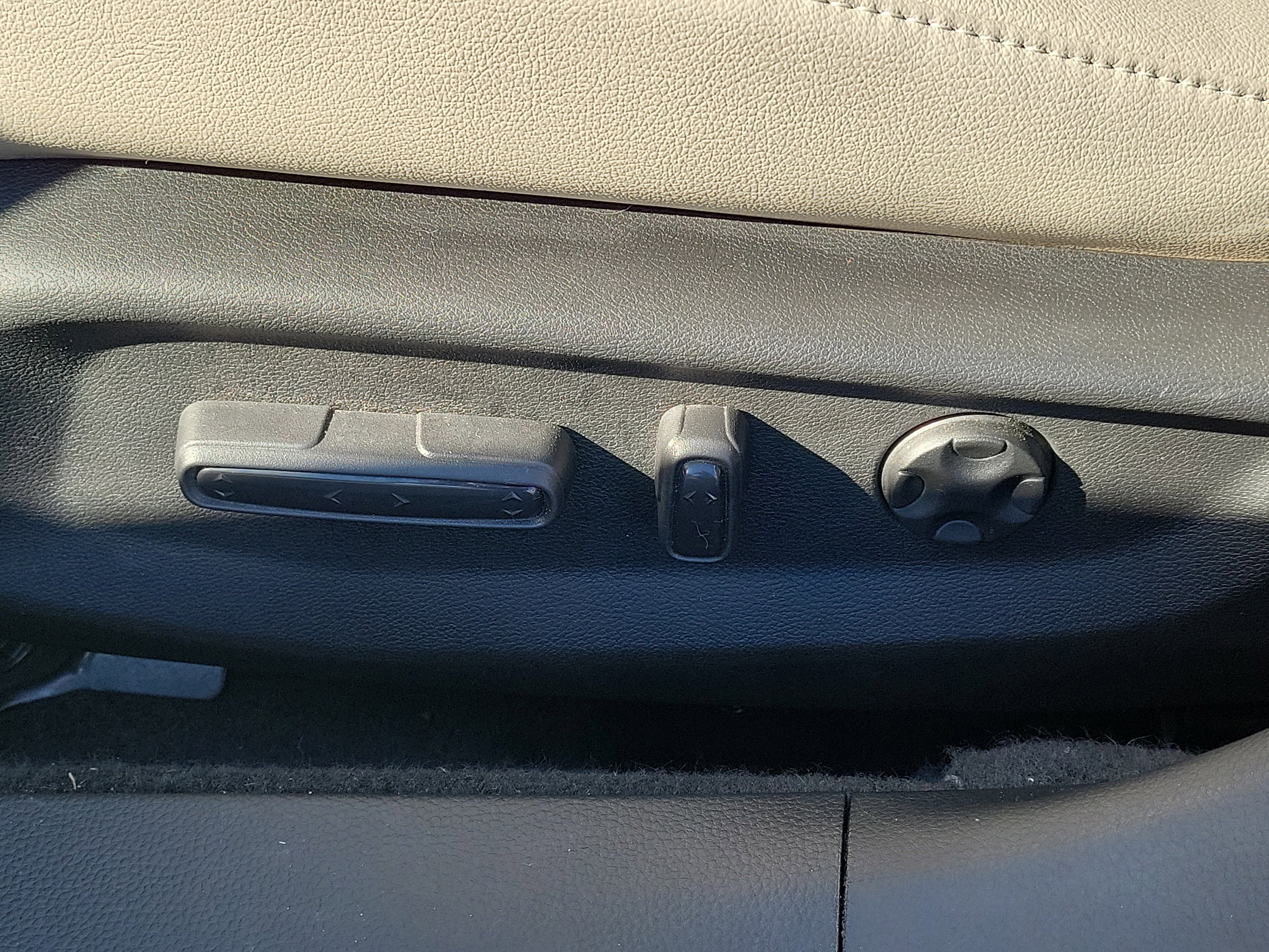 Used 2021 Honda Accord EX-L image 18