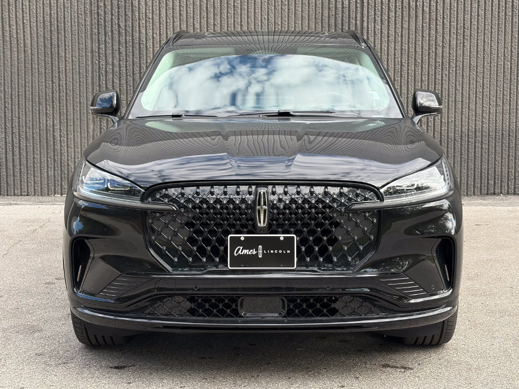 New 2026 Lincoln Aviator Reserve AWD/4WD image 3