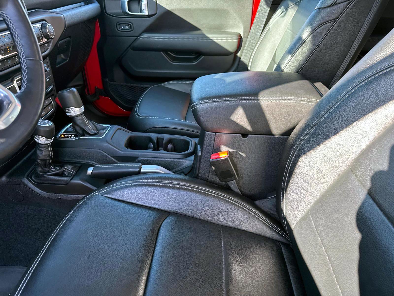 Used 2023 Jeep Wrangler Unlimited Sahara w/ Cold Weather Group image 12