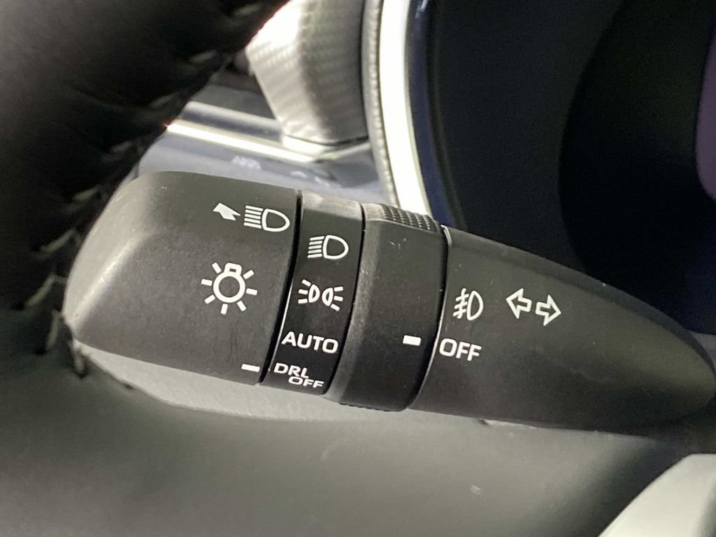 Used 2026 Toyota Highlander Platinum AWD/4WD image 20