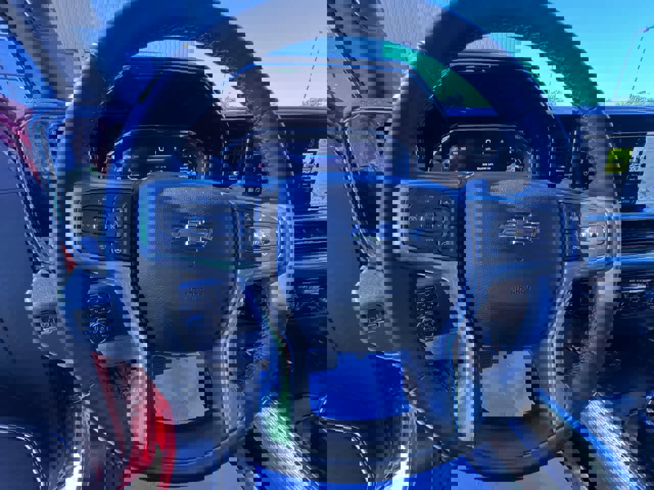 Used 2024 Chevrolet Silverado 1500 LT Trail Boss w/ Convenience Package II image 15