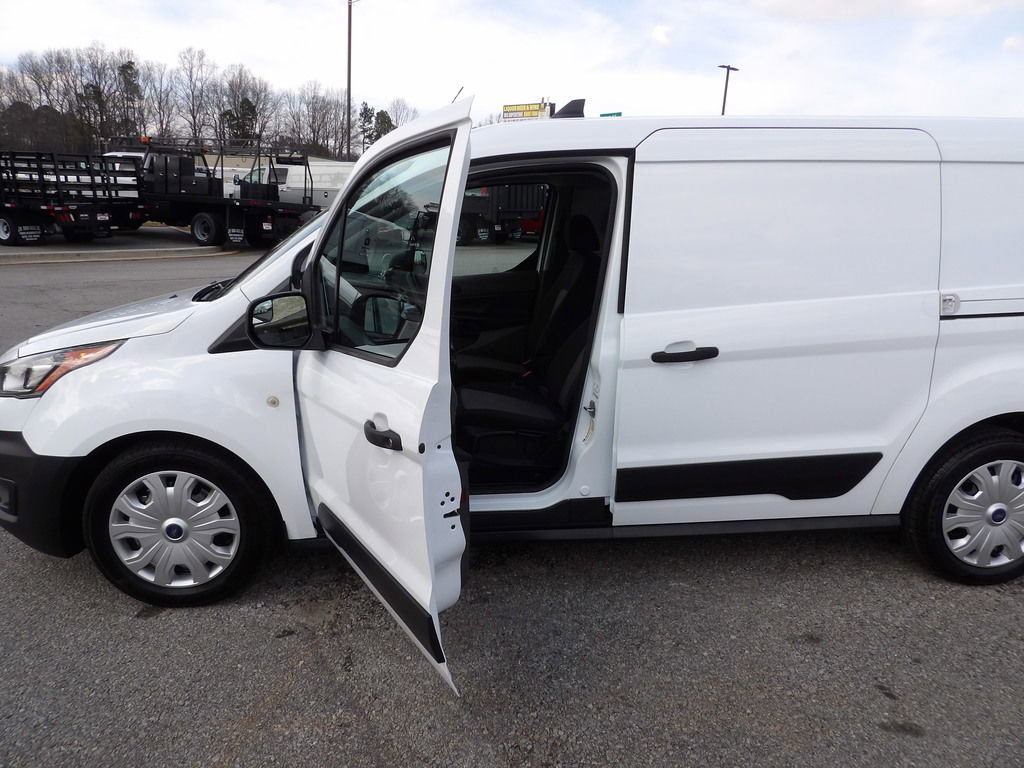 Used 2023 Ford Transit Connect XL image 13