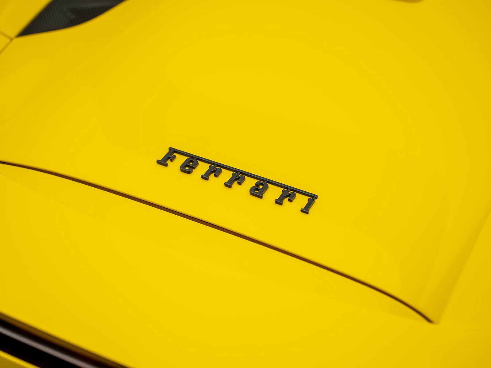 Used 2017 Ferrari 488 Spider RWD image 16