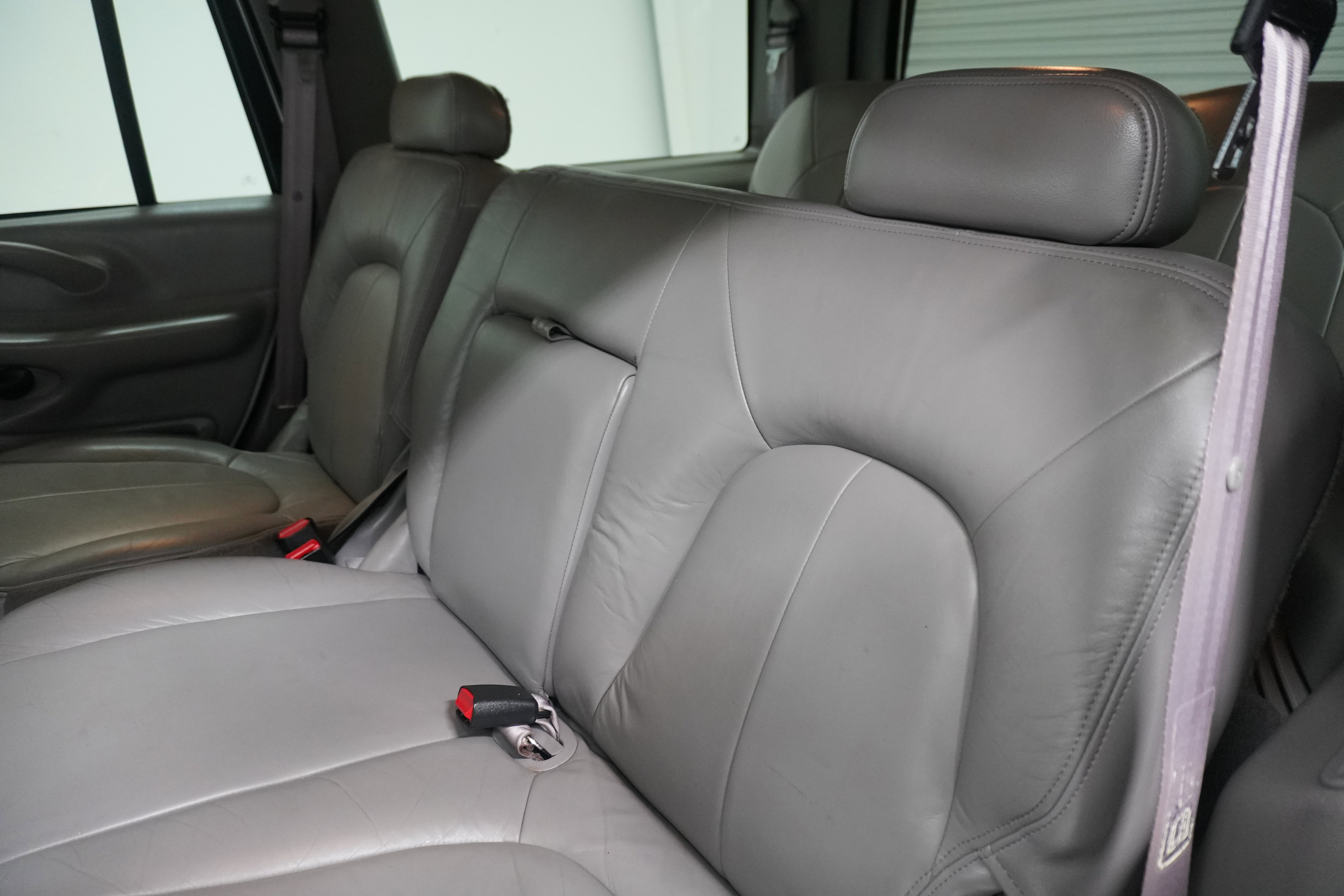 Used 1999 Ford Expedition XLT image 12