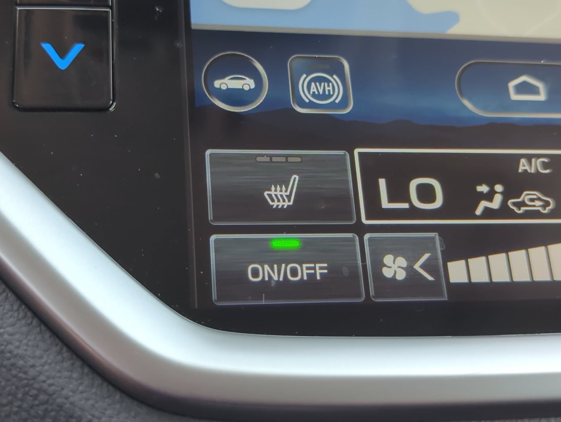 Used 2025 Subaru Ascent Limited w/ Popular Package #2 AWD/4WD image 29