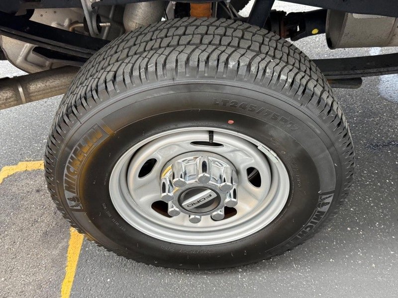 Certified 2021 Ford F250 XL w/ Power Equipment Group image 7