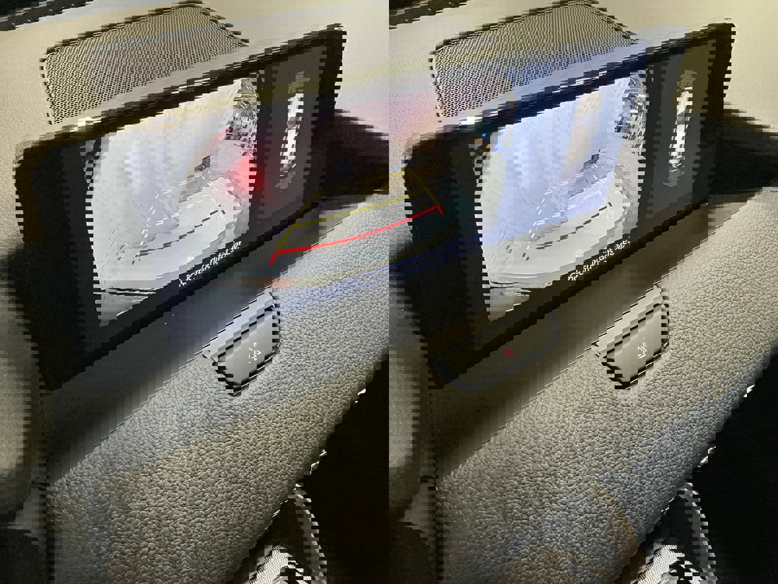 Used 2025 MAZDA CX-70 Plug-In Hybrid w/ Premium Pkg image 18