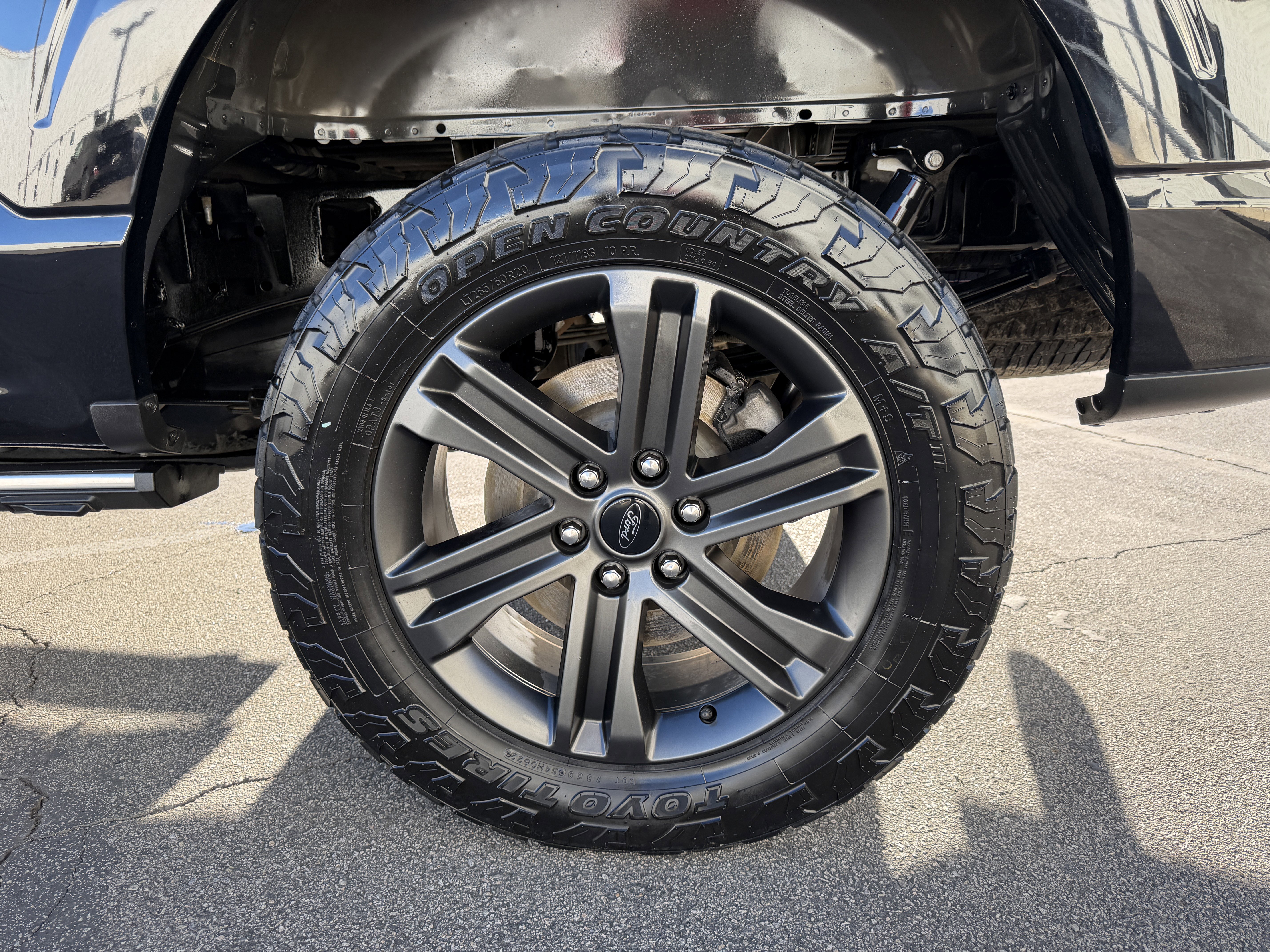 Certified 2021 Ford F150 Lariat w/ Equipment Group 502A High image 9