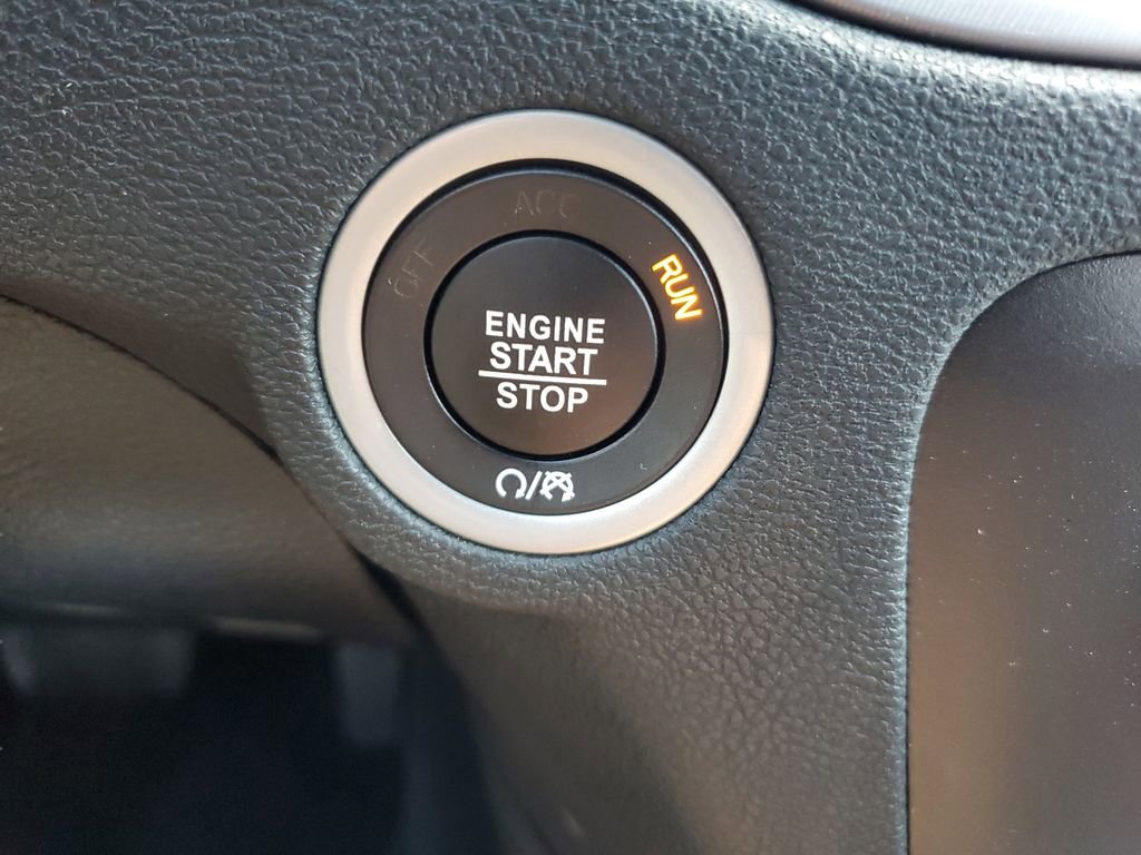 Used 2023 Dodge Charger SXT w/ Blacktop Package image 24