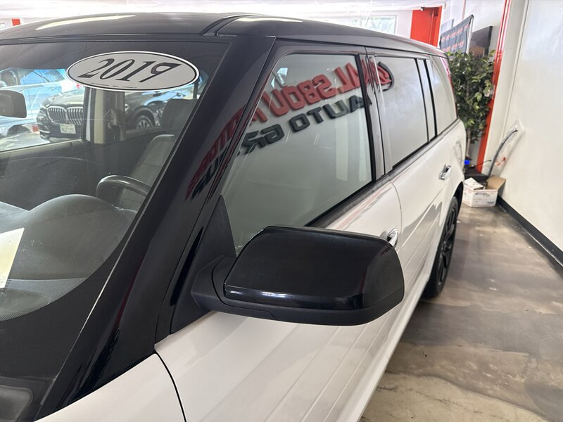 Used 2019 Ford Flex SEL w/ Equipment Group 202A FWD image 14