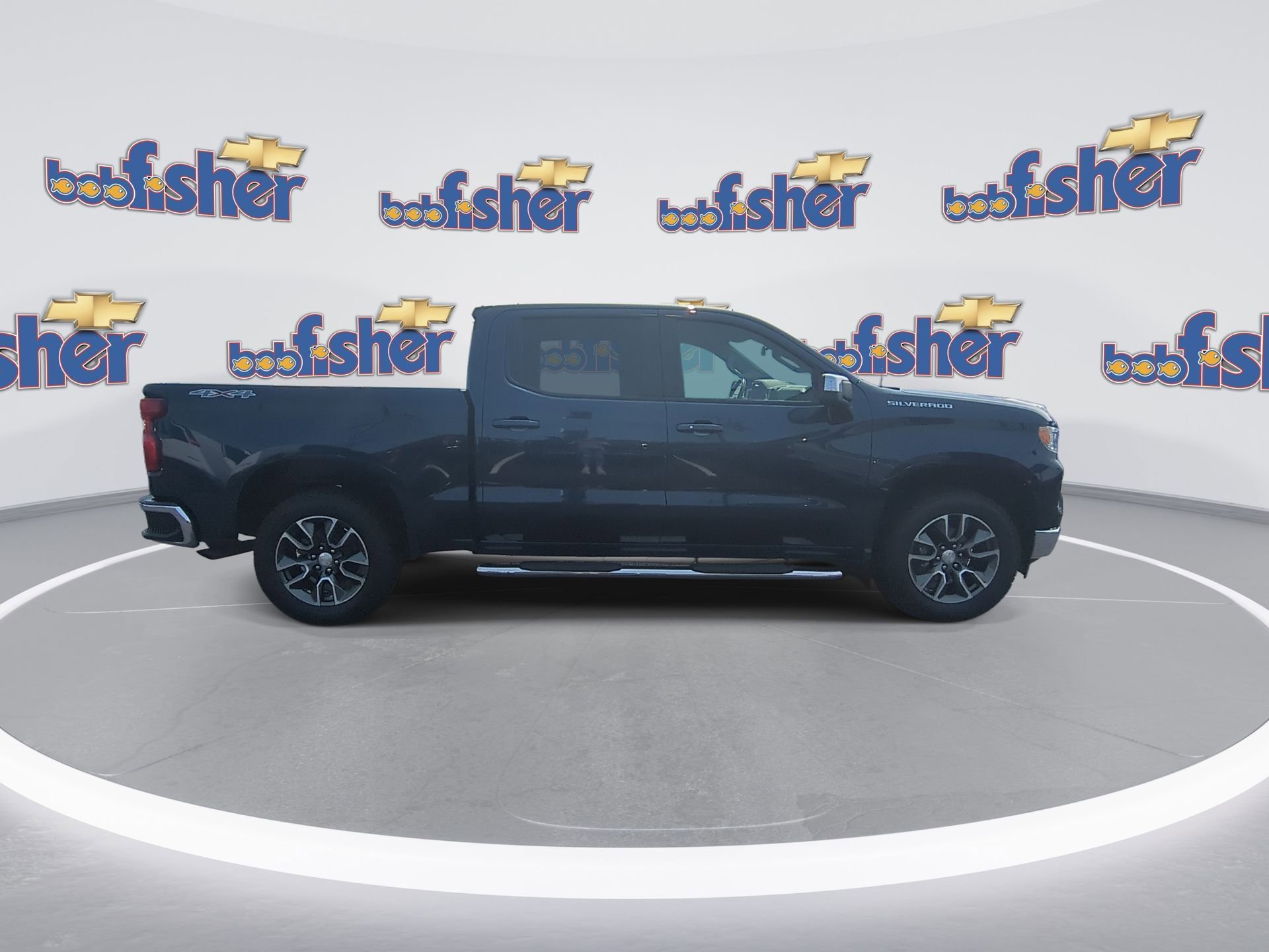 Certified 2022 Chevrolet Silverado 1500 LT AWD/4WD image 2