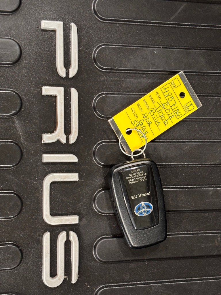 Used 2018 Toyota Prius Four w/ Advanced Technology Package image 34