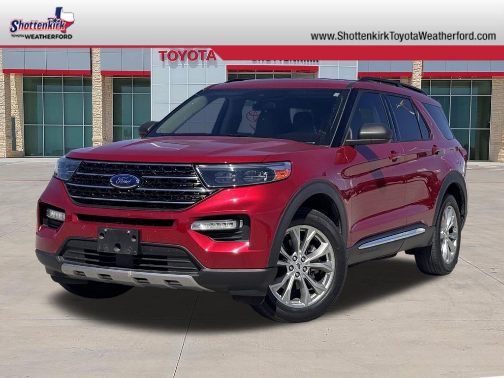 Used 2020 Ford Explorer XLT w/ Equipment Group 202A image 1