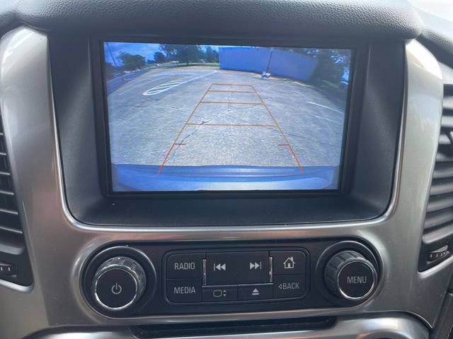 Used 2020 Chevrolet Suburban LT w/ Luxury Package AWD/4WD image 29
