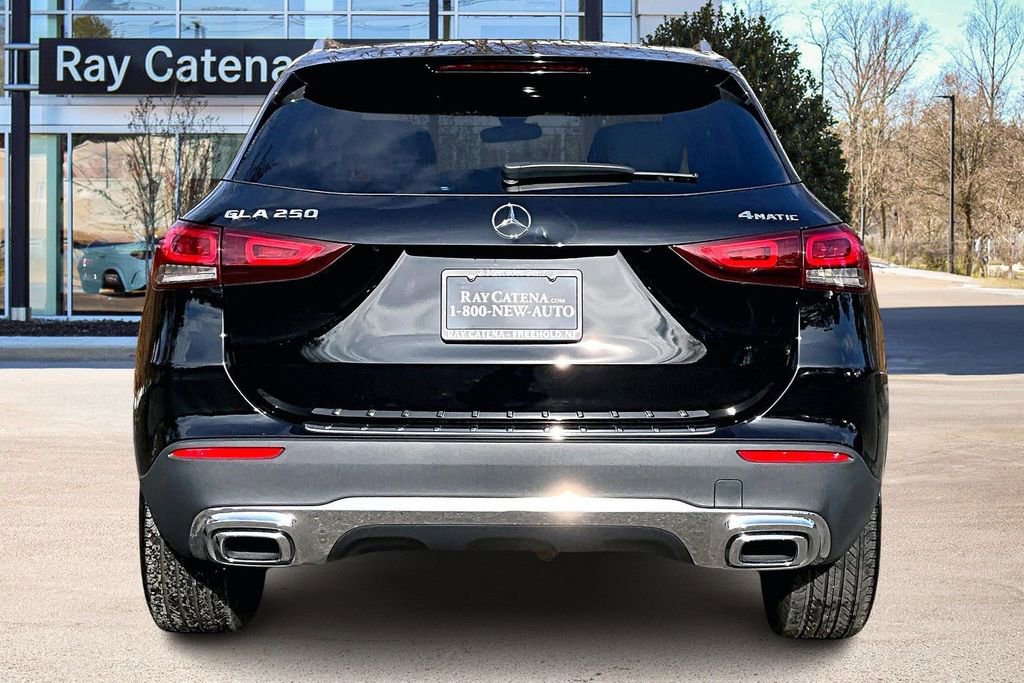 Certified 2022 Mercedes-Benz GLA 250 4MATIC image 4