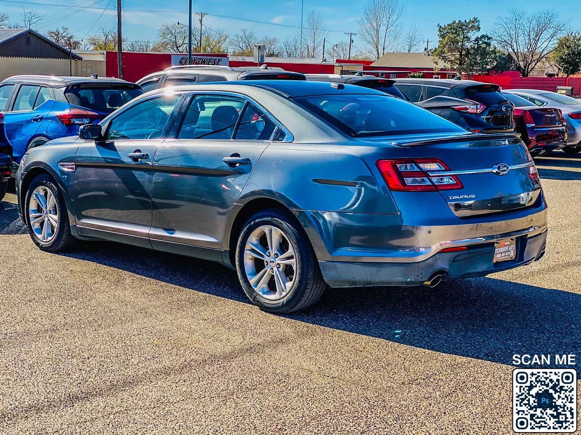 Used 2019 Ford Taurus SEL w/ Equipment Group 201A image 6