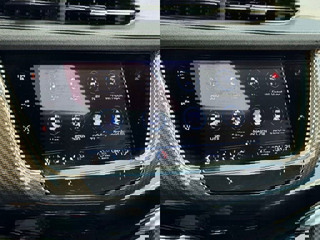 Certified 2024 Cadillac XT6 Sport w/ LPO, ONYX Package image 32