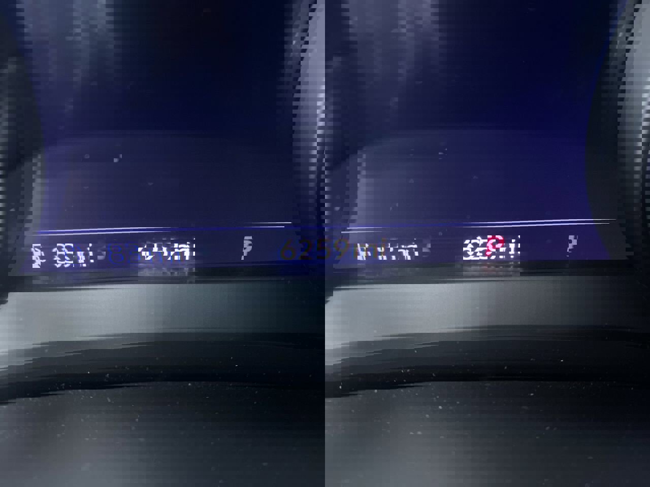 New 2025 Cadillac XT6 Sport w/ Technology Package image 4