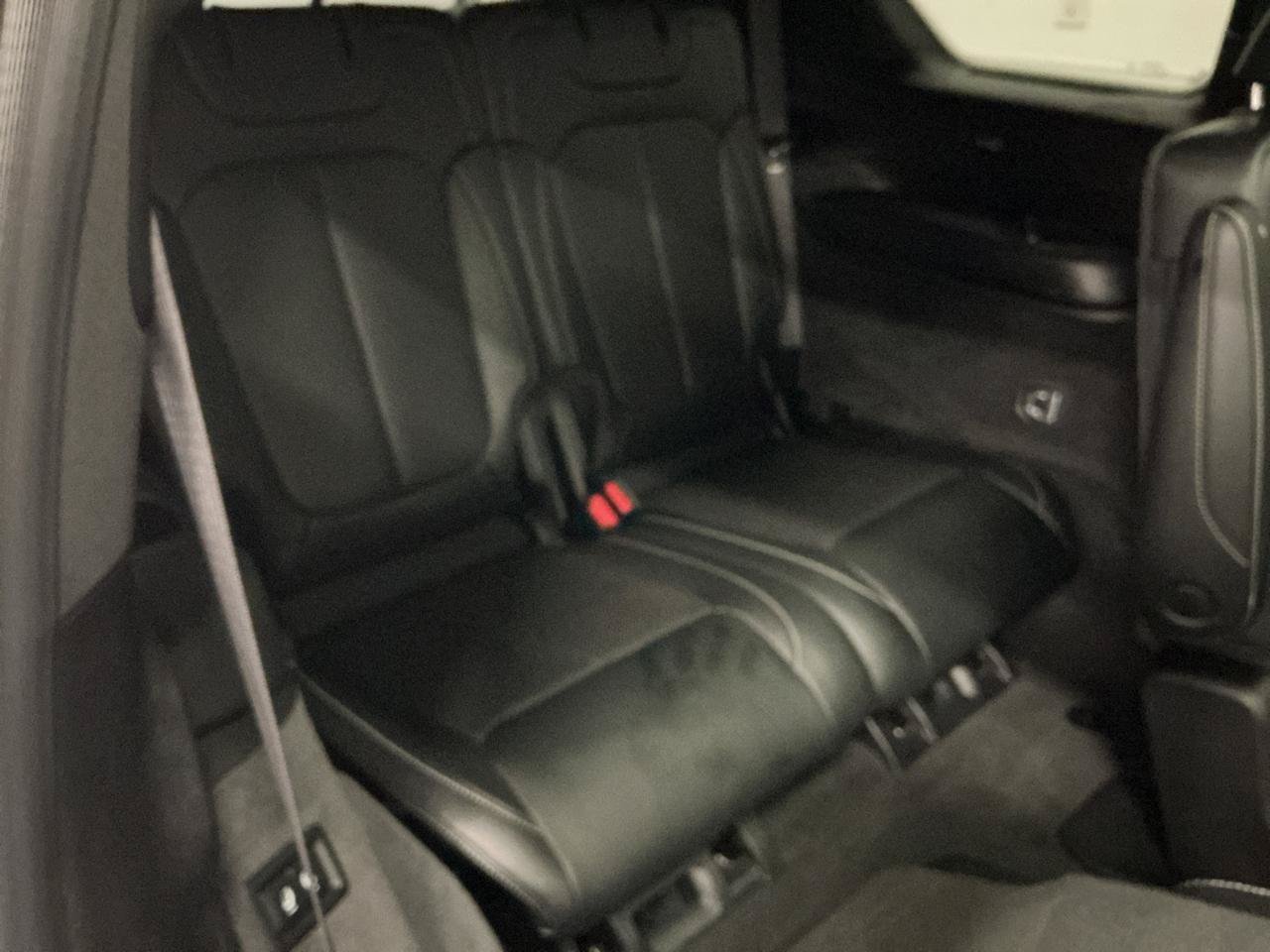 Used 2021 Jeep Grand Cherokee L Overland w/ Luxury Tech Group IV AWD/4WD image 13