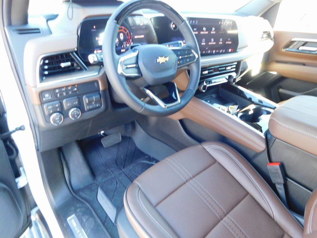 New 2026 Chevrolet Tahoe High Country image 16