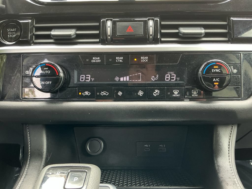 Used 2025 Nissan Pathfinder SV AWD/4WD image 22
