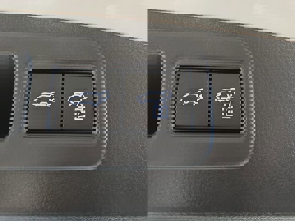 New 2026 Lexus RX 450h AWD image 13