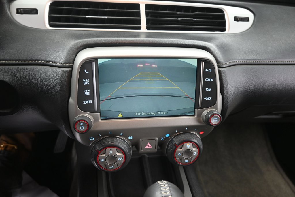 Used 2015 Chevrolet Camaro LT RWD image 36
