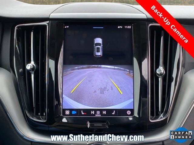 Used 2023 Volvo XC60 T8 Core image 30