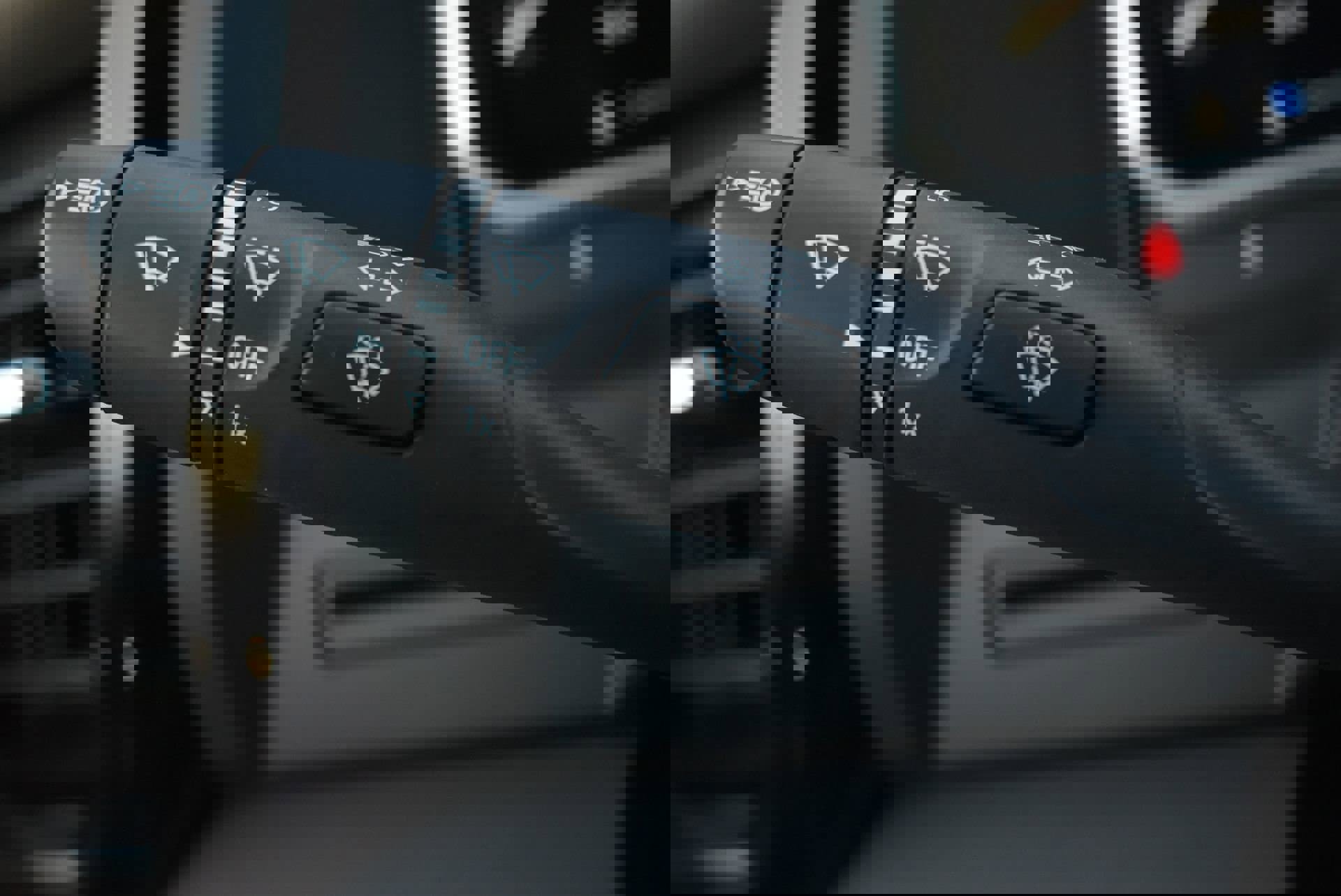 New 2026 GMC Sierra 2500 AT4 image 23