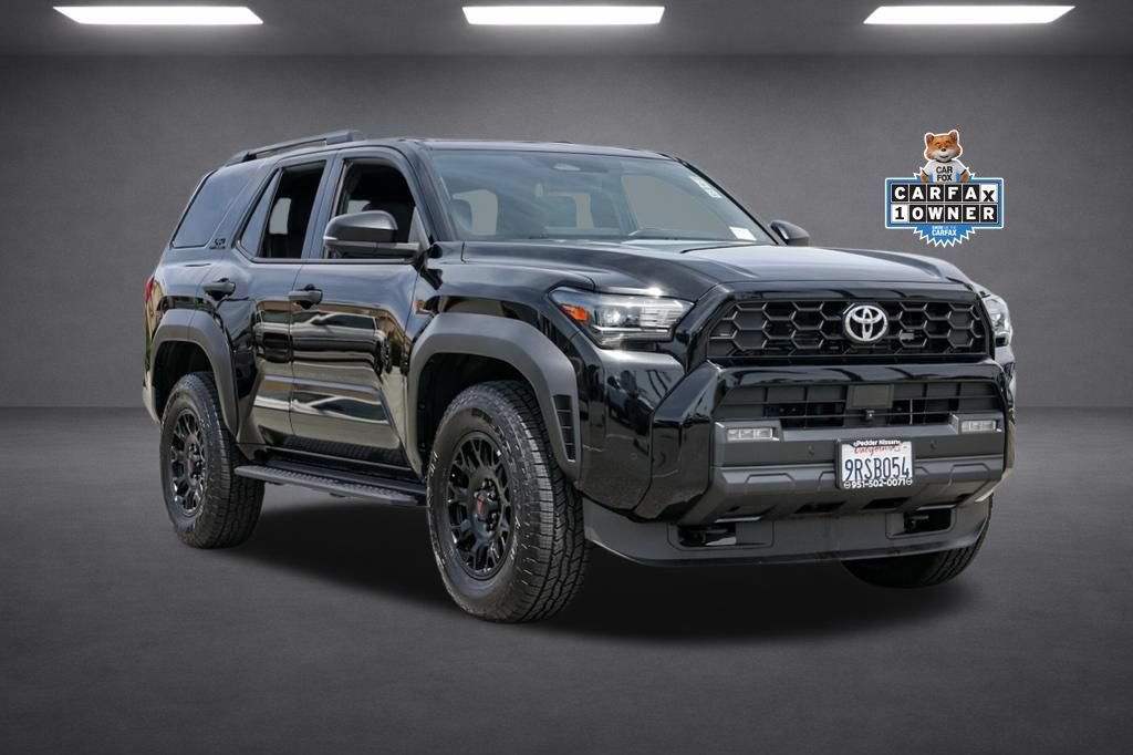 Used 2025 Toyota 4Runner TRD Off-Road Premium w/ Tow Technology Package AWD/4WD image 2