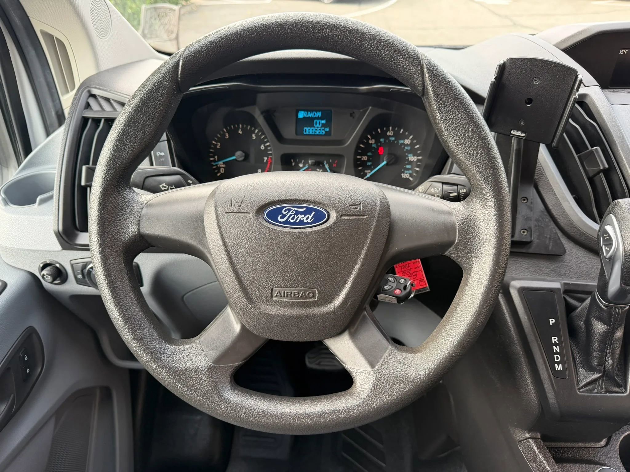 Used 2018 Ford Transit 150 XL RWD image 22