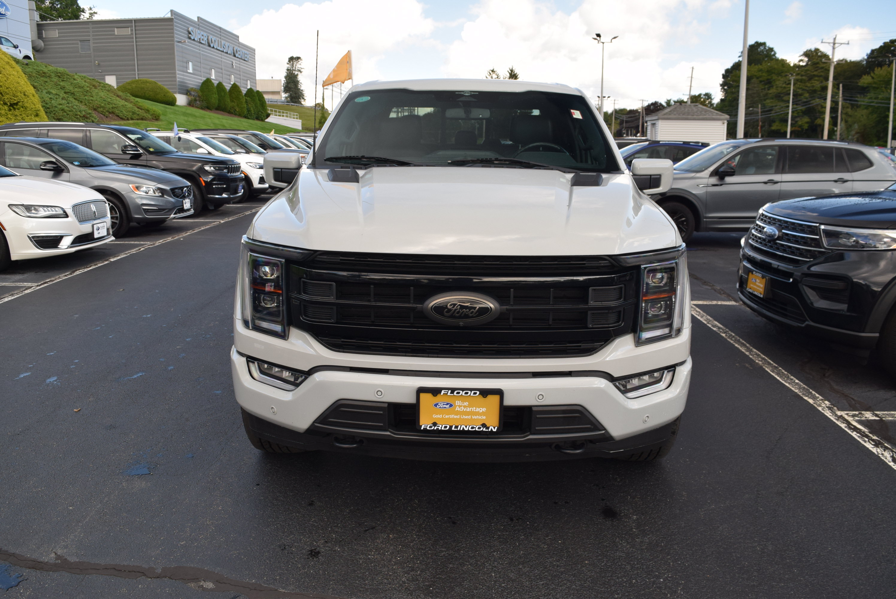 Used 2023 Ford F150 Lariat w/ Equipment Group 502A High AWD/4WD image 2