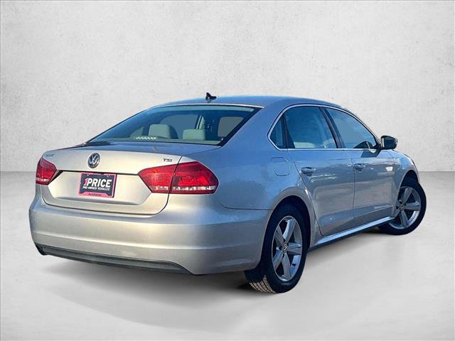 Used 2015 Volkswagen Passat 1.8T Limited Edition FWD image 2