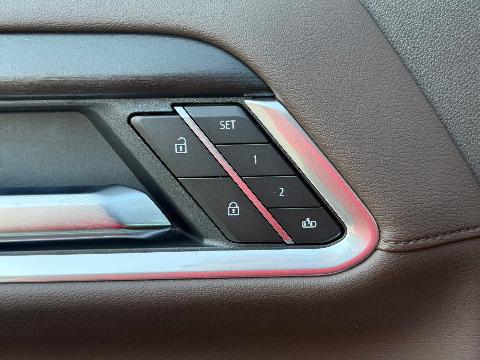 New 2025 GMC Sierra 2500 Denali w/ Denali Reserve Package image 12