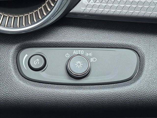 New 2026 Chevrolet Trax ACTIV w/ Driver Confidence Package FWD image 18
