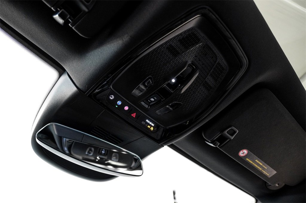 Used 2024 Cadillac Lyriq Luxury image 31