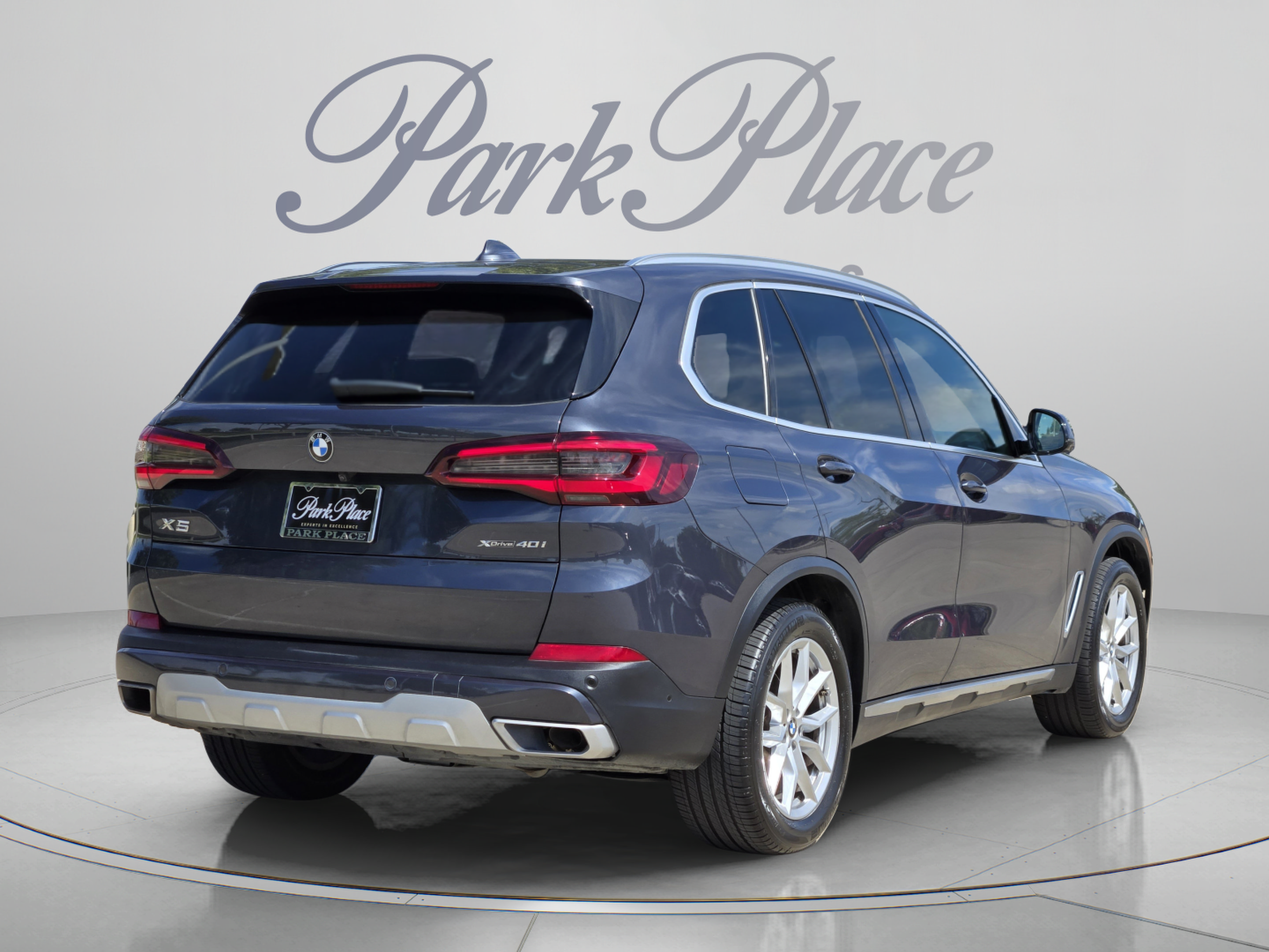 Used 2021 BMW X5 xDrive40i w/ Premium Package AWD/4WD image 5