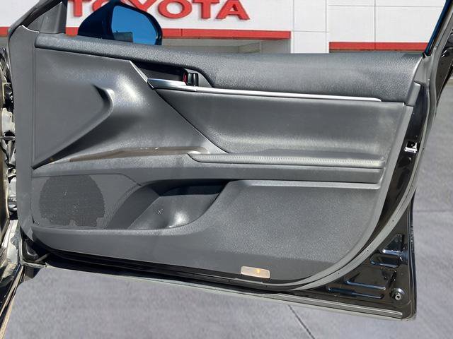 Used 2021 Toyota Camry XSE w/ Cold Weather Package image 12